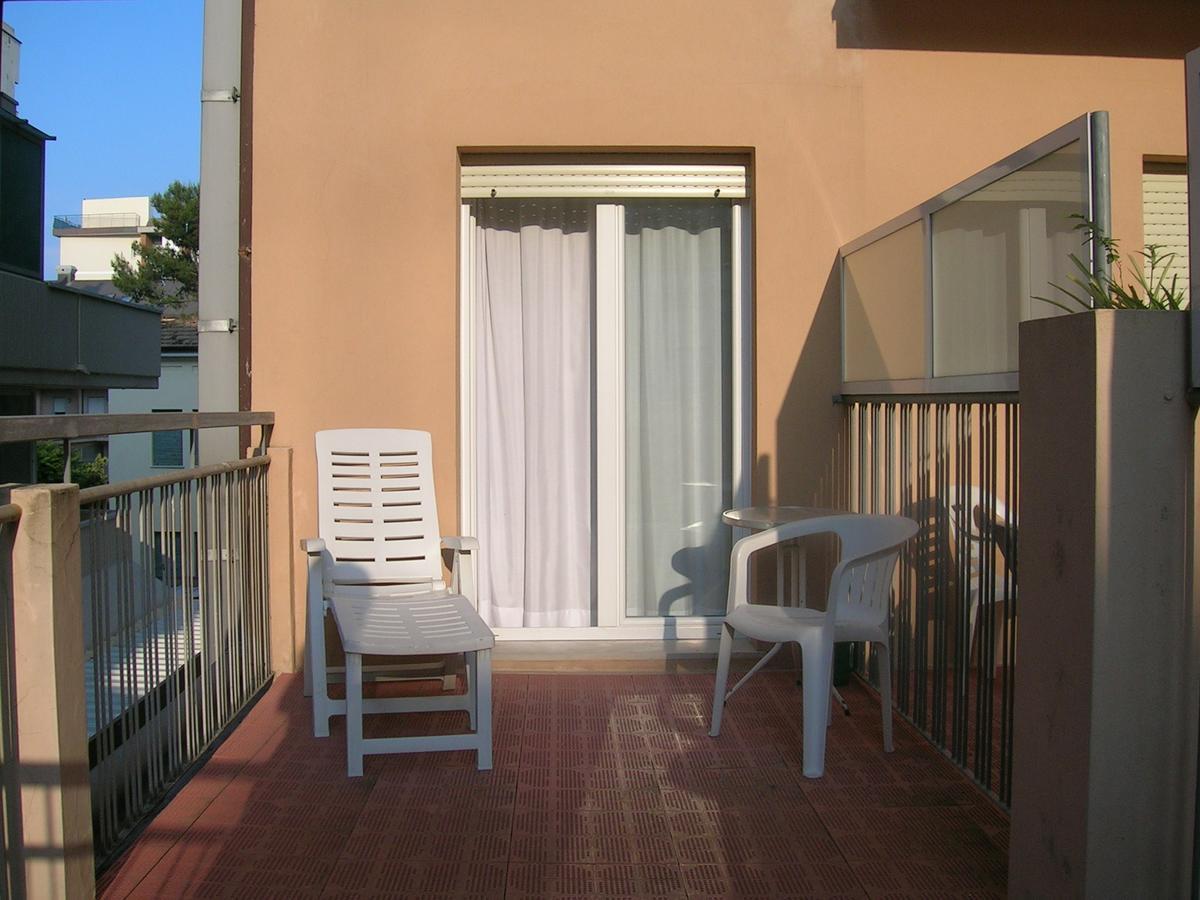 Hotel D'Annunzio Cattolica Exterior photo